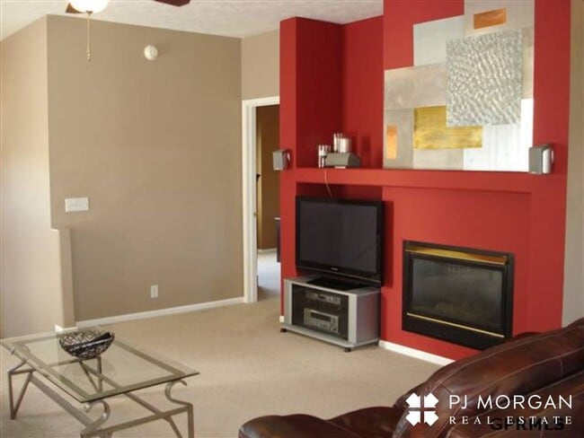 14464 Saratoga St in Omaha, NE - Building Photo - Building Photo