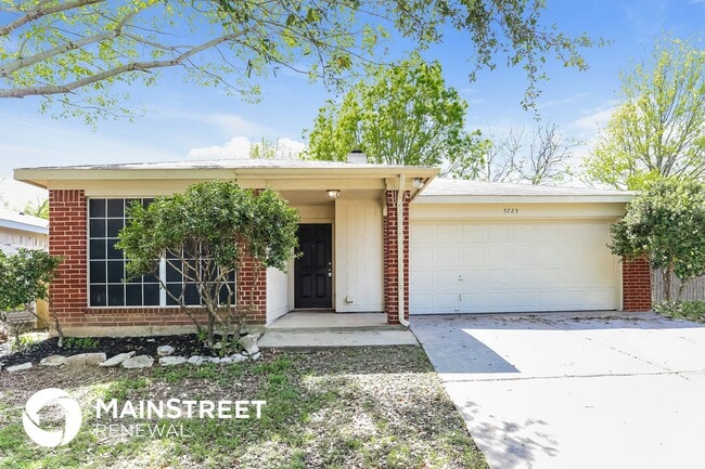 property at 5725 Northfield Dr