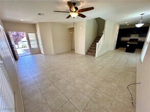 5715 Port Douglas Ct in Las Vegas, NV - Building Photo - Building Photo
