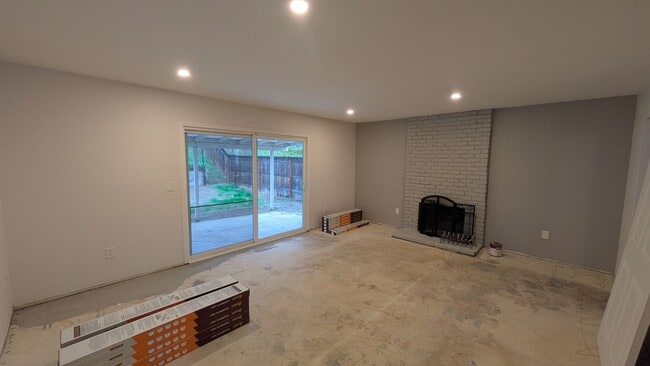 9920 Medina Dr in Santee, CA - Building Photo - Building Photo