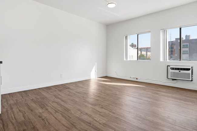 600 S Alvarado St in Los Angeles, CA - Building Photo - Building Photo