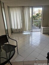 441 Lewers St in Honolulu, HI - Foto de edificio - Building Photo