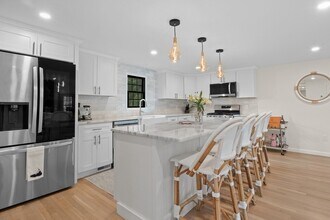 101 Monomoyic Way in Chatham, MA - Building Photo - Building Photo