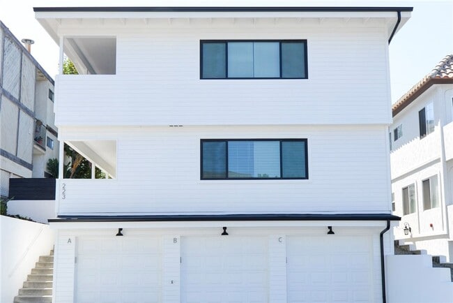 223 Avenida De La Grulla in San Clemente, CA - Building Photo - Building Photo