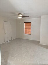 8801 McPherson Rd in Laredo, TX - Building Photo - Building Photo