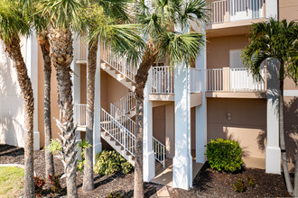 Admiral's Landing in Punta Gorda, FL - Building Photo - Building Photo