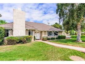 2822 Mesa Dr in Oceanside, CA - Building Photo