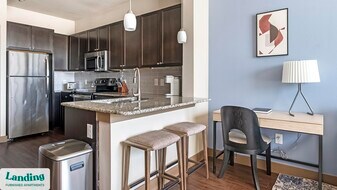 13920 Mandolin Dr, Unit 2-2411 in Houston, TX - Building Photo
