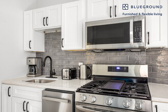 9 Noyes Pl in Boston, MA - Building Photo - Building Photo