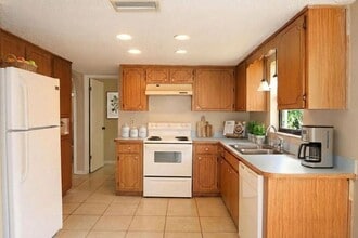 4965 Bobwhite Ct in Ridge Manor, FL - Building Photo - Building Photo