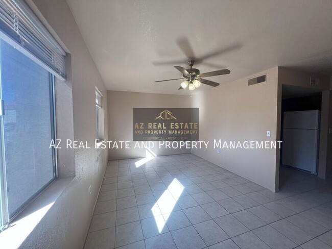 property at 3128 E Cicero St