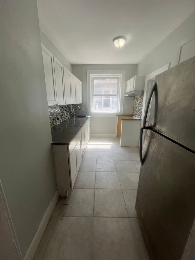 57 N Walnut St, Unit 6