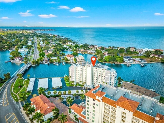 property at 1365 Snell Isle Blvd NE