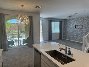 25 Barbara Ln, Unit #67 in Las Vegas, NV - Building Photo - Building Photo