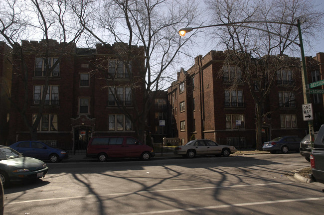 4027-4037 W School St in Chicago, IL - Building Photo - Building Photo