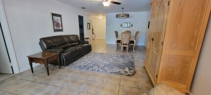 12738 Peconic Ct in Wellington, FL - Building Photo - Building Photo