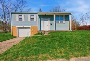 3226 Voigt Dr in Indianapolis, IN - Building Photo