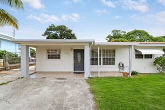 391 SW 2nd St in Boca Raton, FL - Building Photo - Building Photo