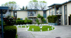 The Green Villa West Apartments in San Jose, CA - Building Photo - Building Photo