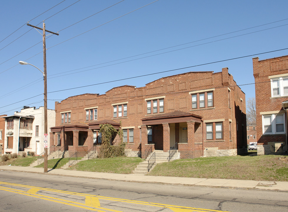 374-382 E 11th Ave in Columbus, OH - Building Photo