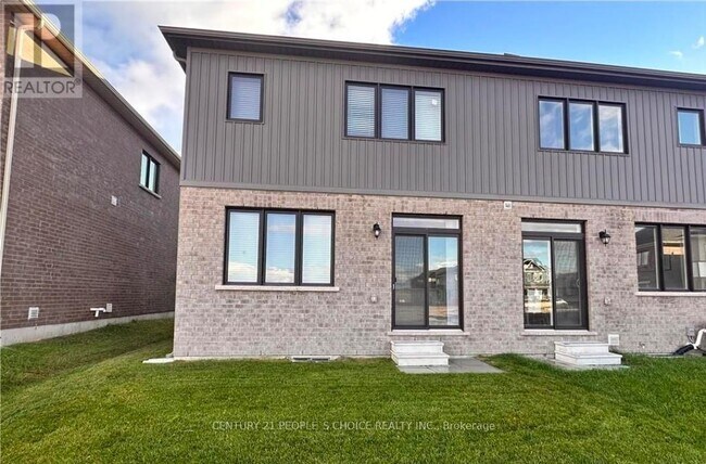 36 Rowlock St in Welland, ON - Building Photo - Building Photo