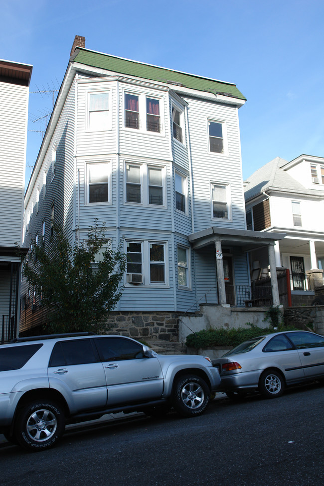 57 Cliff Ave in Yonkers, NY - Building Photo - Building Photo