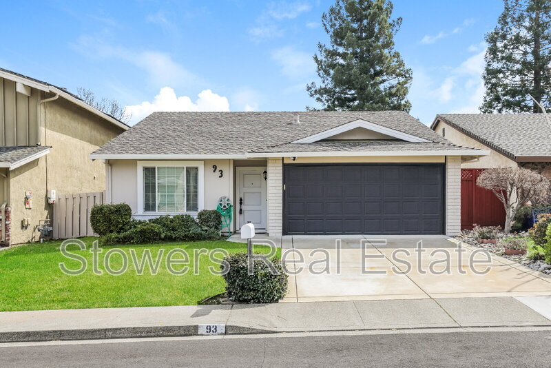 93 Monasterio Ct in San Ramon, CA - Building Photo