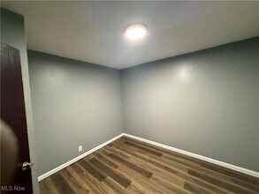 371 Beth St in Akron, OH - Building Photo - Building Photo