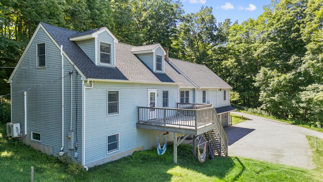 property at 13 Kent Cornwall Rd