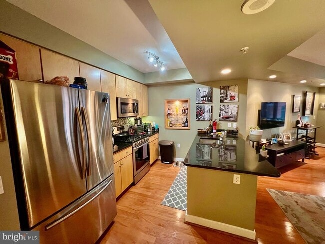 property at 1117 10th St NW