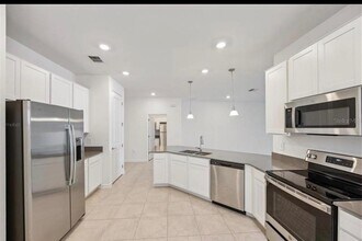 4270 Eastminster Rd in Davenport, FL - Building Photo - Building Photo