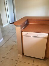 1261 SE 27th St, Unit 206 in Homestead, FL - Foto de edificio - Building Photo