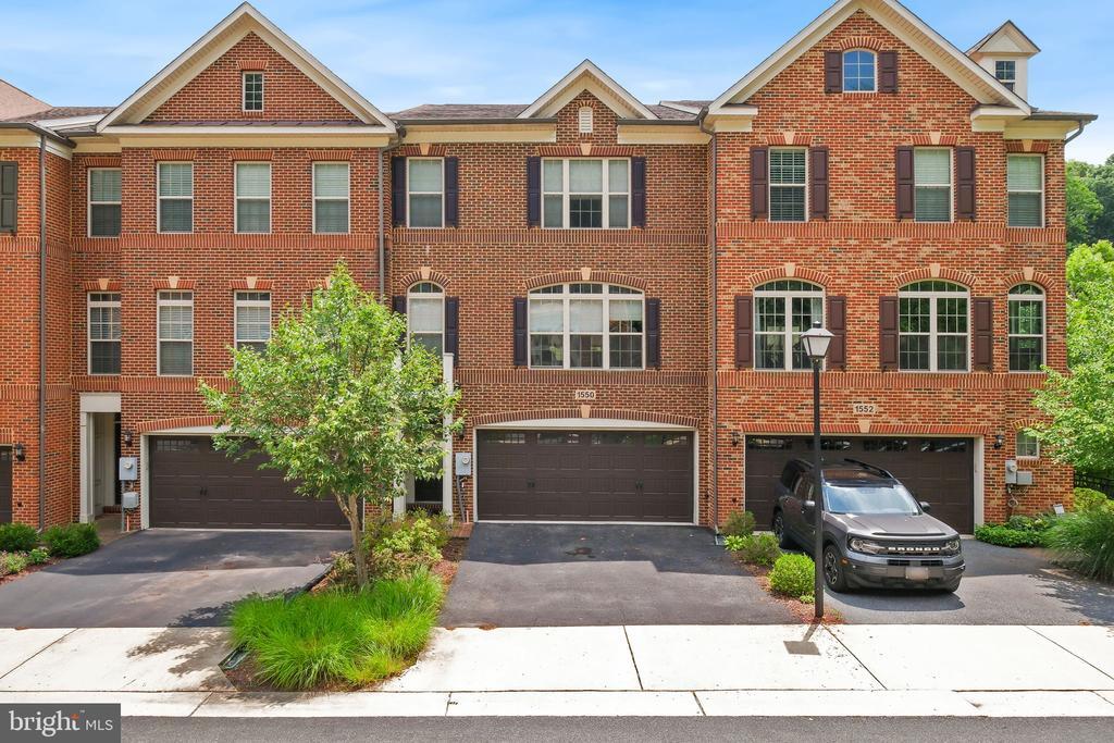 1550 Rabbit Hollow Pl in Silver Spring, MD - Building Photo