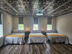 223 Main St in Winfield, MO - Building Photo - Building Photo