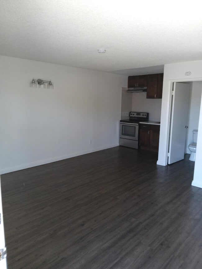 3855 Stobbs Way in Riverside, CA - Building Photo - Building Photo