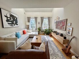 3640 39th St NW in Washington, DC - Building Photo