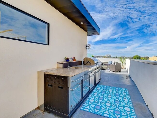 4067 Albatross St in San Diego, CA - Building Photo - Building Photo