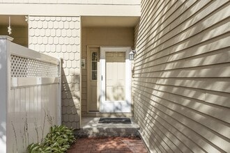 116 Broadmeadow St in Marlborough, MA - Building Photo - Building Photo