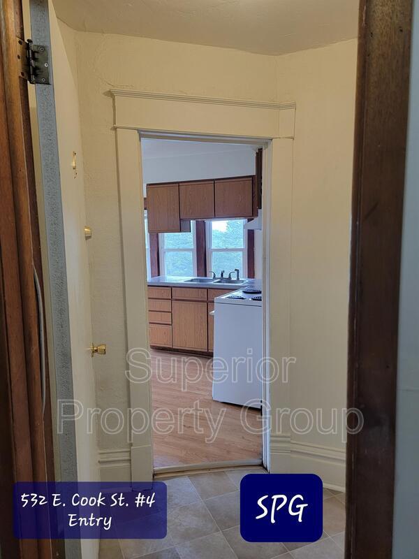 532 E Cook St in Portage, WI - Building Photo - Building Photo