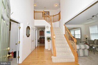 8223 Edge Hill Ln in Ellicott City, MD - Building Photo - Building Photo