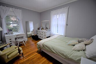 235 Chestnut Hill Ave, Unit 1 in Boston, MA - Building Photo - Building Photo