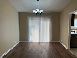 302 Pinedale Dr in St. Marys, GA - Building Photo - Building Photo