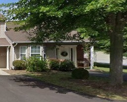 110 Blue Leaf Dr NW in Christiansburg, VA - Building Photo