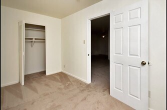 East Bay Apartments in Norfolk, VA - Foto de edificio - Interior Photo