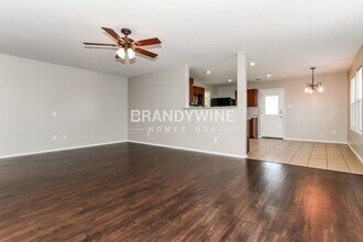 411 Silver Leaf Dr in Royse City, TX - Foto de edificio - Building Photo