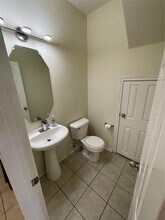 5614 Claybeck Ln in Katy, TX - Building Photo - Building Photo