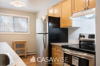 10230-120 120 St NW in Edmonton, AB - Building Photo - Building Photo