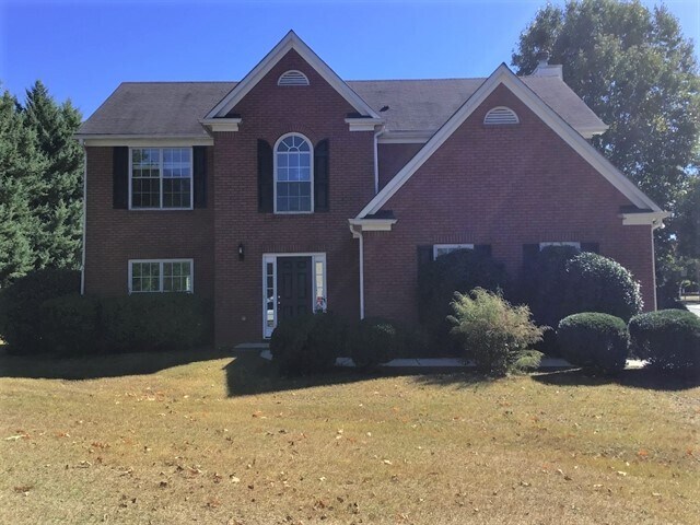 1158 Low Water Way in Lawrenceville, GA - Building Photo