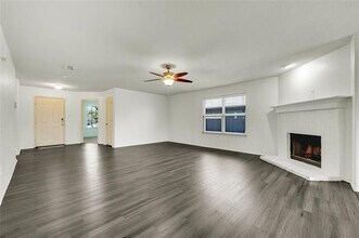 4108 Sandalwood Ct in Forney, TX - Building Photo - Building Photo