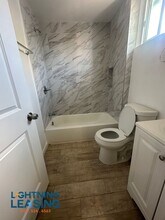 2703 1/2 Southwest Dr in Los Angeles, CA - Building Photo - Building Photo